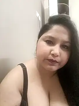 Snapshot of hornynancy chatting on 05.03.26 hornynancy online show from 05.03.26