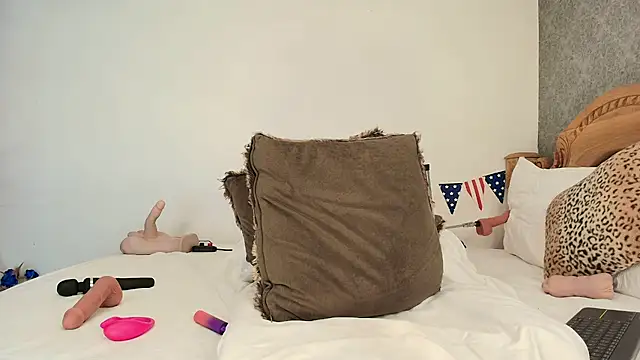 Snapshot of Pretty7Odette chatting on 07.07.26 Pretty7Odette online show from 07.07.26