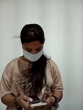 Anjali hot33 online show from 04.18.26