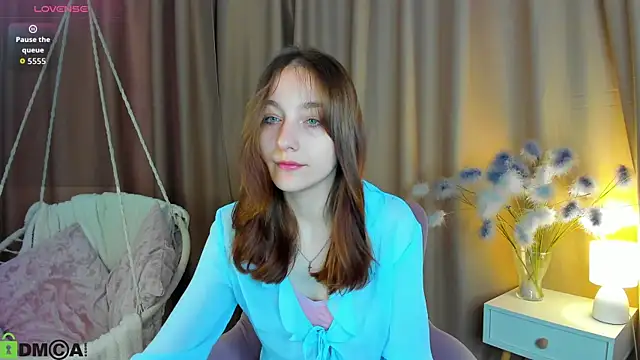 Snapshot of alis_tauber chatting on 04.20.26 alis tauber online show from 04.20.26