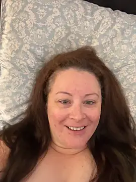 NeedyKitty47 online show from 04.14.26