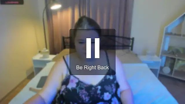Snapshot of Bella_Blvck chatting on 07.17.26 Bella Blvck online show from 07.17.26