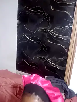 Snapshot of Sammmynoe chatting on 06.18.26 Sammmynoe online show from 06.18.26