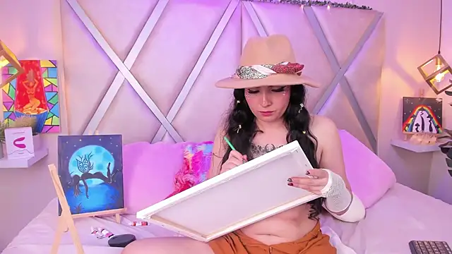 Snapshot of LilithRyder chatting on 05.16.26 LilithRyder online show from 05.16.26