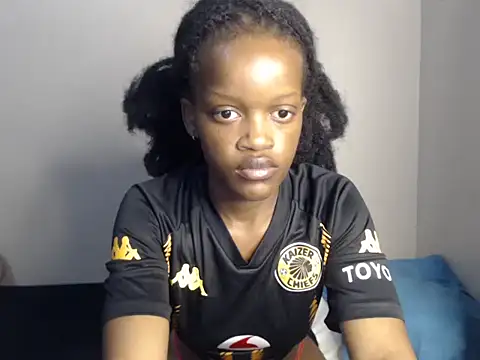 SexyNdonie online show from 04.19.26