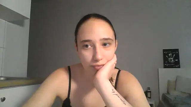 Snapshot of DarkMirel chatting on 07.03.26 DarkMirel online show from 07.03.26