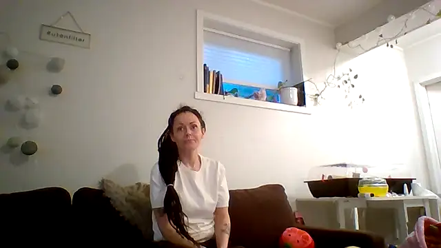 shyhornymommy online show from 07.11.26