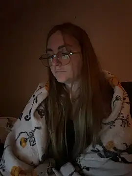 prettykitttty online show from 04.22.26