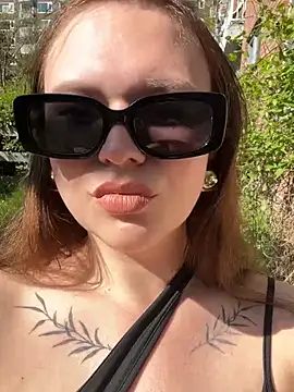 SweetLikaaa online show from 04.24.26