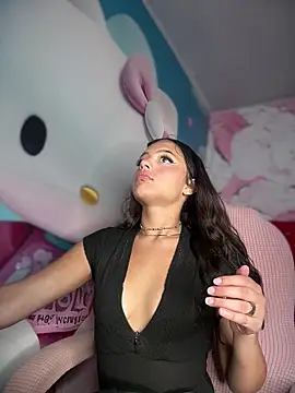 Abby--18 online show from 04.15.26