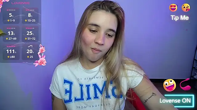 Snapshot of Ambar_lynn01 chatting on 06.10.26 Ambar lynn01 online show from 06.10.26