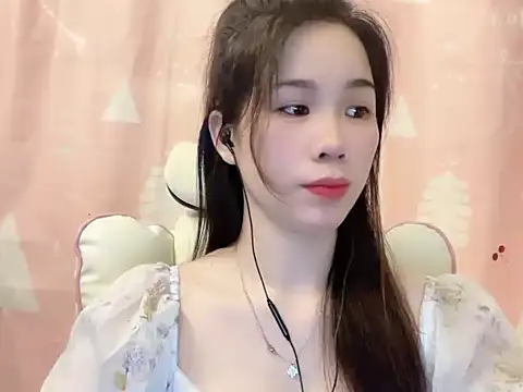 Luna3579 online show from 05.06.26