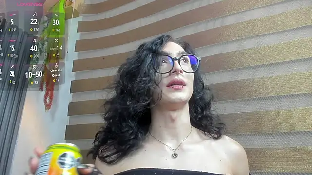 Snapshot of Shammy_rosse chatting on 07.21.26 Shammy rosse online show from 07.21.26