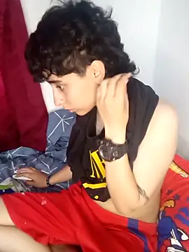 LatinHeatX22 online show from 04.19.26