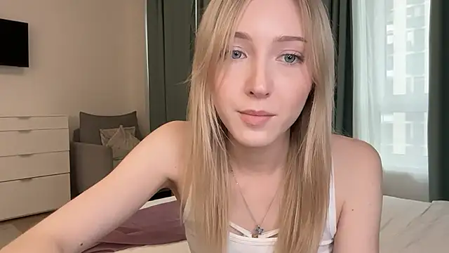 Kattie Petite online show from 05.07.26