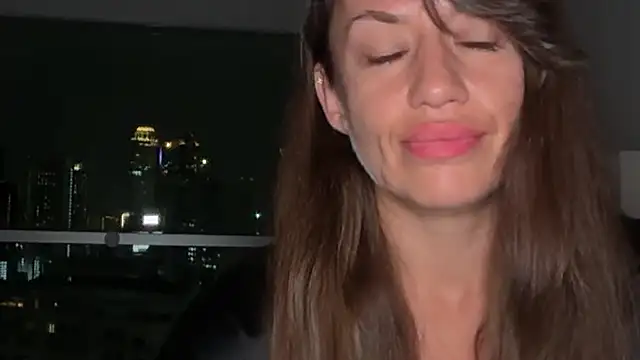 missRorian online show from 07.12.26