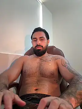 Snapshot of Ryan_Black3 chatting on 06.26.26 Ryan Black3 online show from 06.26.26
