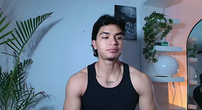 Snapshot of andyypalmer_ chatting on 05.16.26 andyypalmer online show from 05.16.26