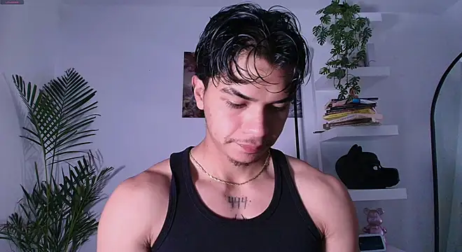 Snapshot of andyypalmer_ chatting on 06.23.26 andyypalmer online show from 06.23.26
