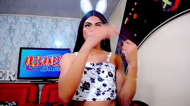 abril gomez   online show from 05.21.26