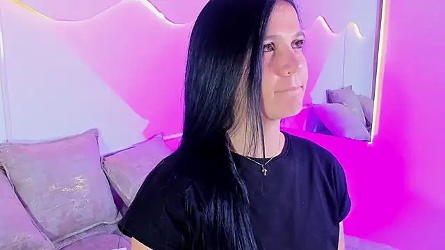 Snapshot of MiaMalcova__ chatting on 05.12.26 MiaMalcova online show from 05.12.26