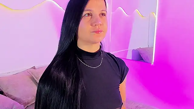 Snapshot of MiaMalcova__ chatting on 05.24.26 MiaMalcova online show from 05.24.26