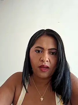 Ayla Phone online show from 04.18.26