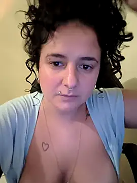 Snapshot of _lascivious chatting on 04.21.26 lascivious online show from 04.21.26