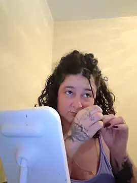 Snapshot of _lascivious chatting on 04.23.26 lascivious online show from 04.23.26