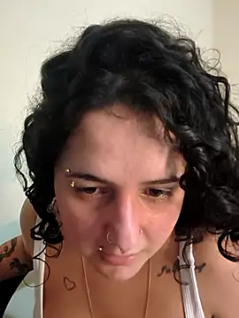 Snapshot of _lascivious chatting on 05.08.26 lascivious online show from 05.08.26