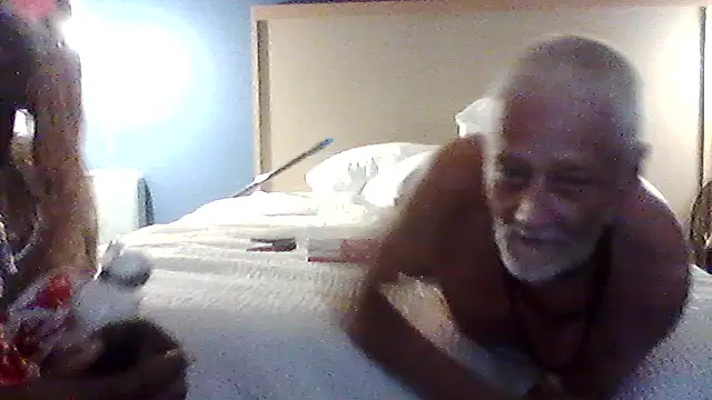 Snapshot of Dicksee_Left chatting on 05.02.26 Dicksee Left online show from 05.02.26