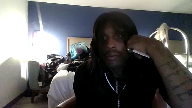 Snapshot of Dicksee_Left chatting on 05.04.26 Dicksee Left online show from 05.04.26