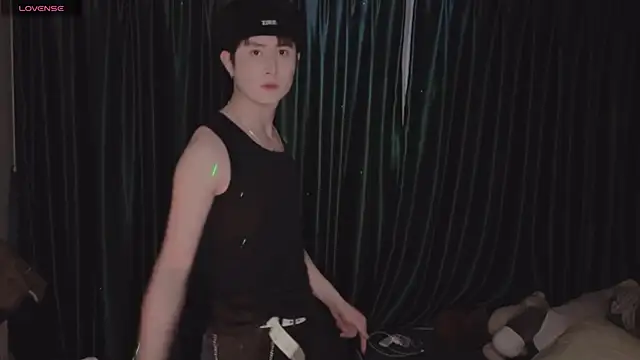 Zz YuunaSSquart zZ online show from 04.19.26