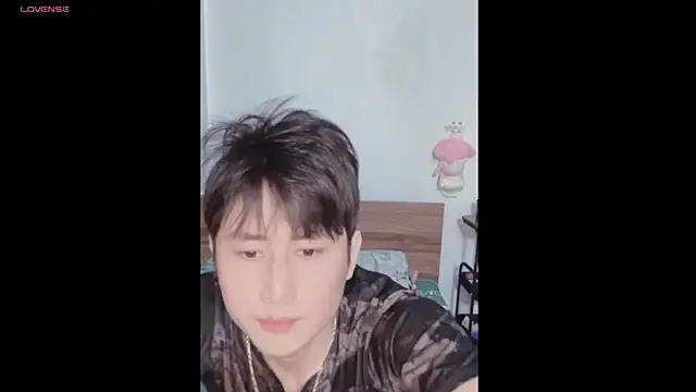 Snapshot of Zz_YuunaSSquart_zZ chatting on 07.18.26 Zz YuunaSSquart zZ online show from 07.18.26