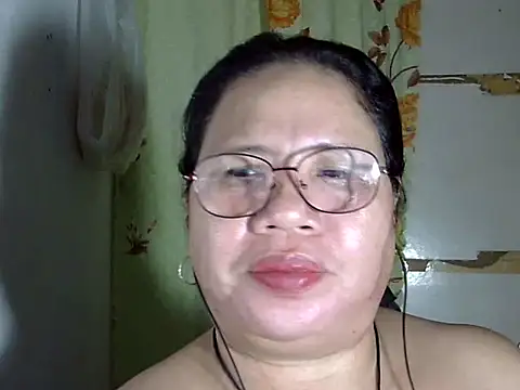 HottyCurlyPeanut online show from 05.11.26