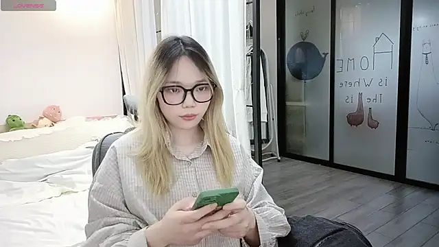 CN-YOUYOU online show from 04.26.26