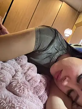 Snapshot of Sara_fun chatting on 01.25.25 Sara fun online show from 01.25.25