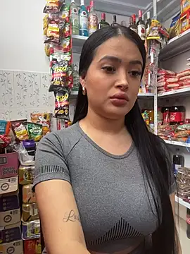 Snapshot of Sara_fun chatting on 12.15.25 Sara fun online show from 12.15.25