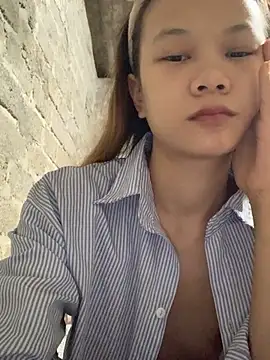 Elysa-x online show from 04.20.26