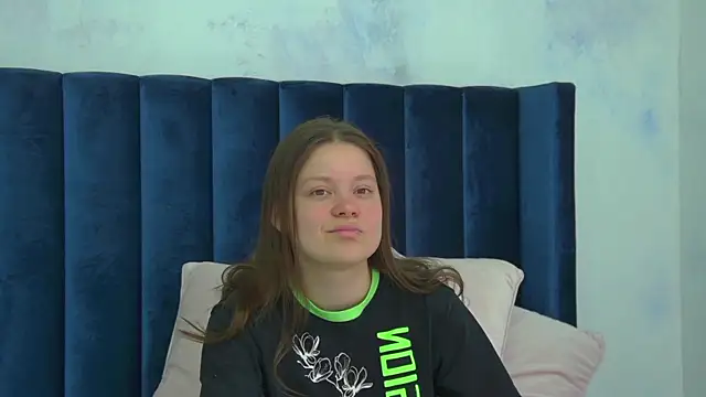 SaraFranklins online show from 04.30.26