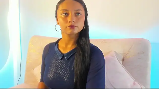 VenusBlazzer online show from 05.14.26