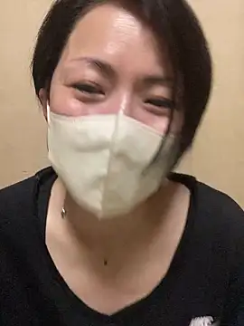 Snapshot of rin2432 chatting on 04.25.26 rin2432 online show from 04.25.26