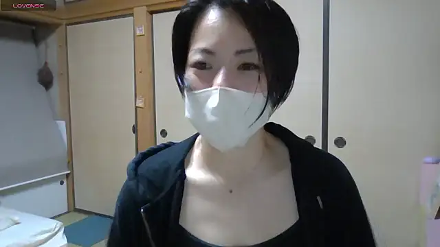 Snapshot of rin2432 chatting on 05.07.26 rin2432 online show from 05.07.26
