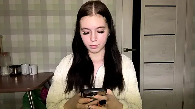 Bubble Eva online show from 04.21.26