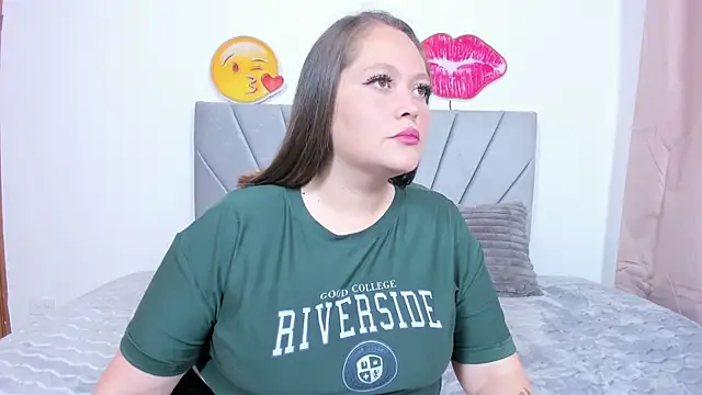 Barbara Daniels online show from 04.21.26