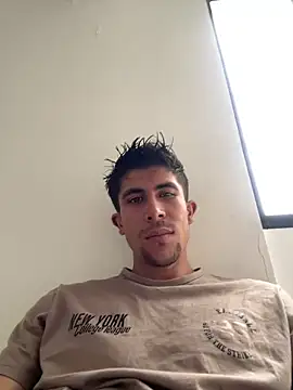Luis-avatar online show from 04.24.26