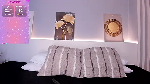 Snapshot of MelissaSaenzgh_ chatting on 06.12.26 MelissaSaenzgh online show from 06.12.26