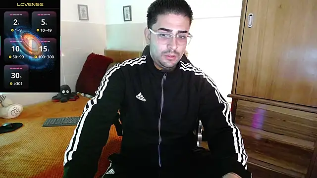 Snapshot of andders_ chatting on 07.29.26 andders online show from 07.29.26