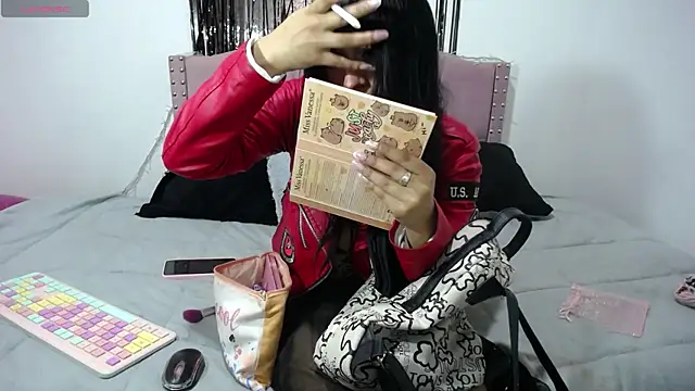 Snapshot of barbie_pym chatting on 06.02.26 barbie pym online show from 06.02.26
