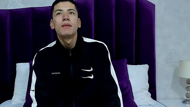 Daniel Loveer online show from 05.02.26
